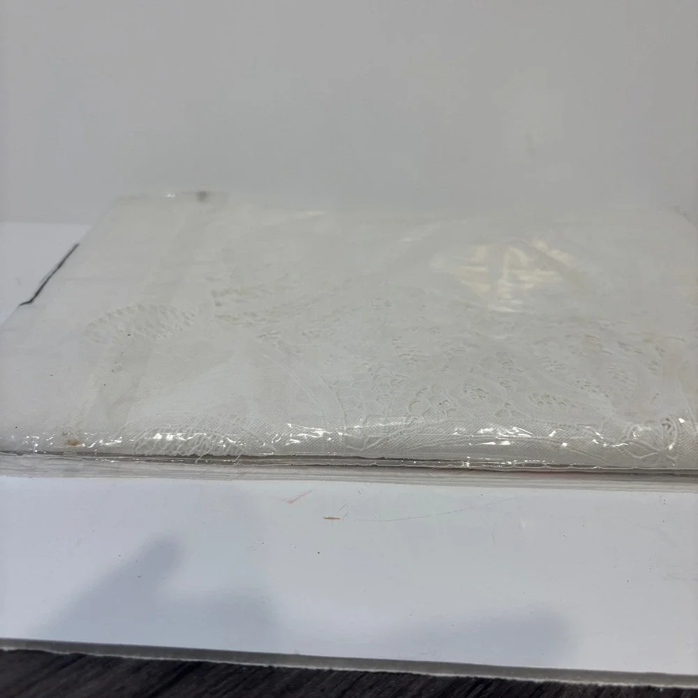 Batten Lace Fine Lace Vinyl Tablecloth White 60x90 Oblong JS-917 Seats 6-8 NEW